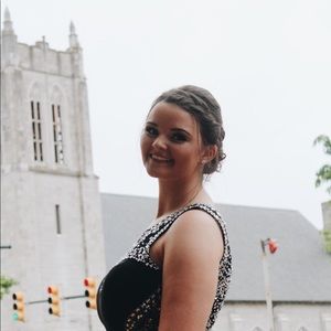 Meet your Posher, Keri